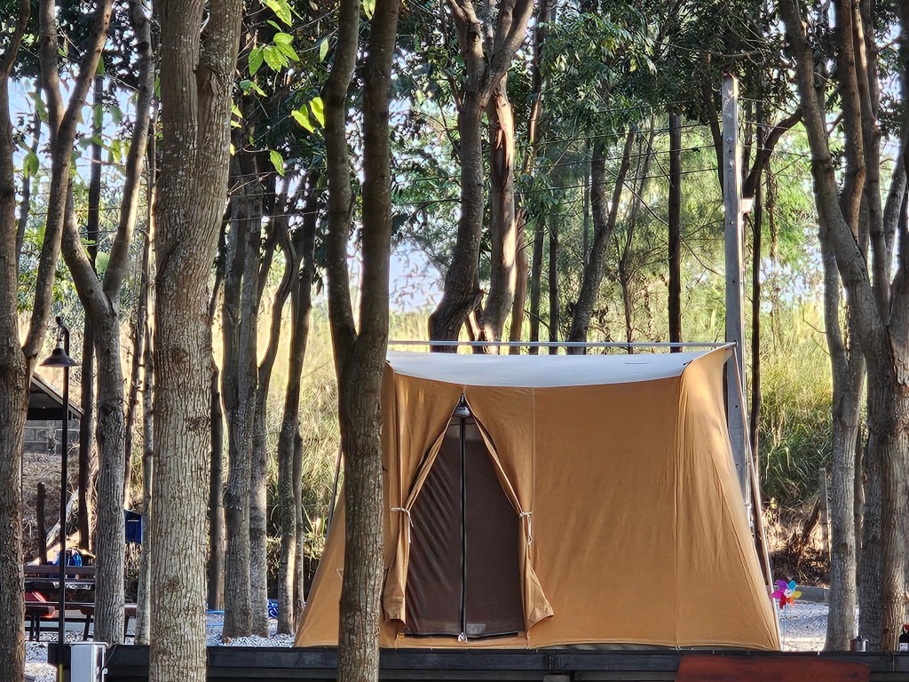 P&N Valley Camp